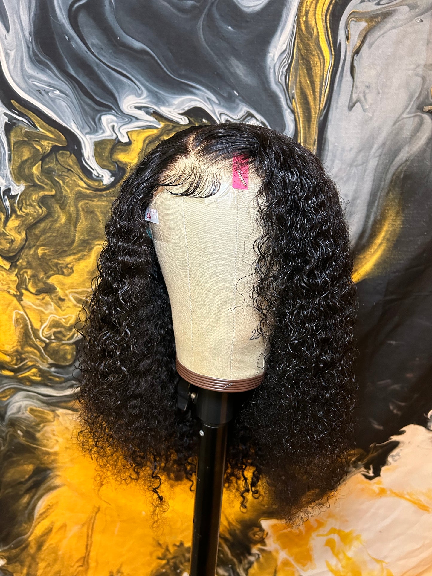 20” Curly Wig